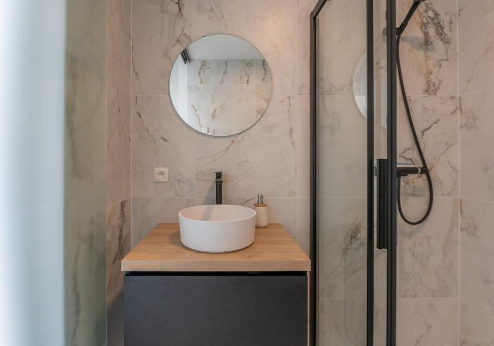 Superbe Appartement Avec Parking Malmedy Luaran gambar