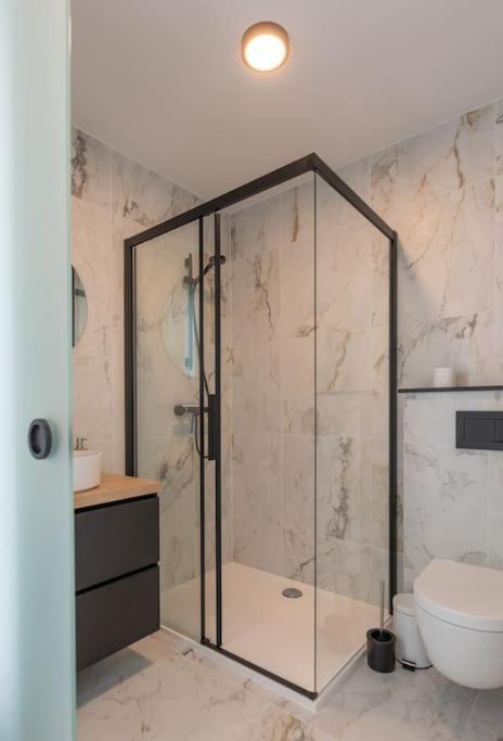 Superbe Appartement Avec Parking Malmedy Luaran gambar