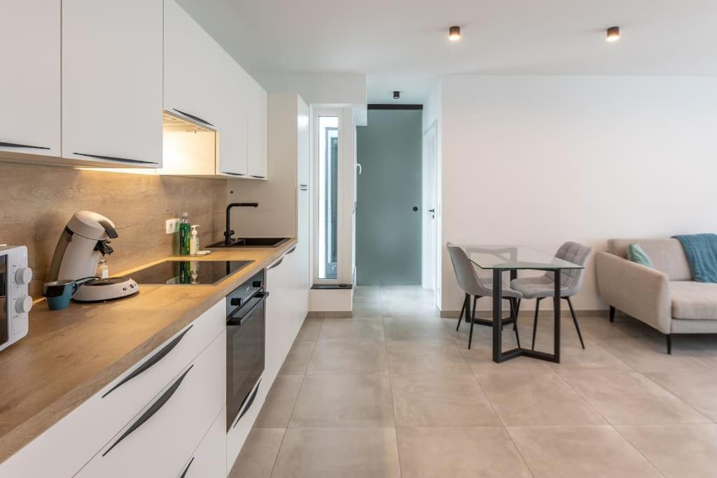 Superbe Appartement Avec Parking Malmedy Luaran gambar